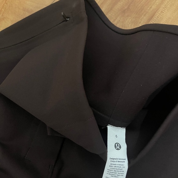 Lululemon Women Smooth Fit Pull On HR Pant Size 6 Espresso Brown New WIth Tag - Picture 5 of 8